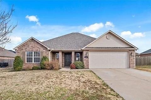 630 Saddlehorn Dr, Centerton, Arkansas