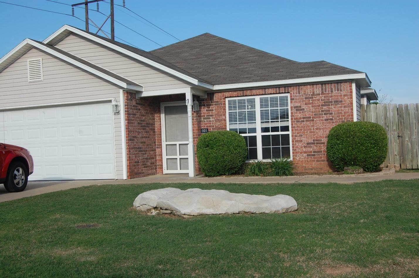 901 SW Arrowhead, Bentonville, Arkansas